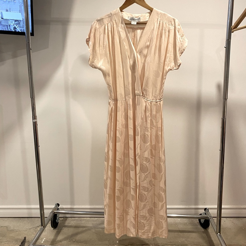 100% silk vintage soft pink wrap dress with tonal floral pattern, size 6